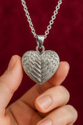 Colgante Corazón Alas Personalizado