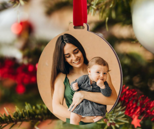 ADORNO PARA COLGAR EN EL ÁRBOL PERSONALIZADO 8CM