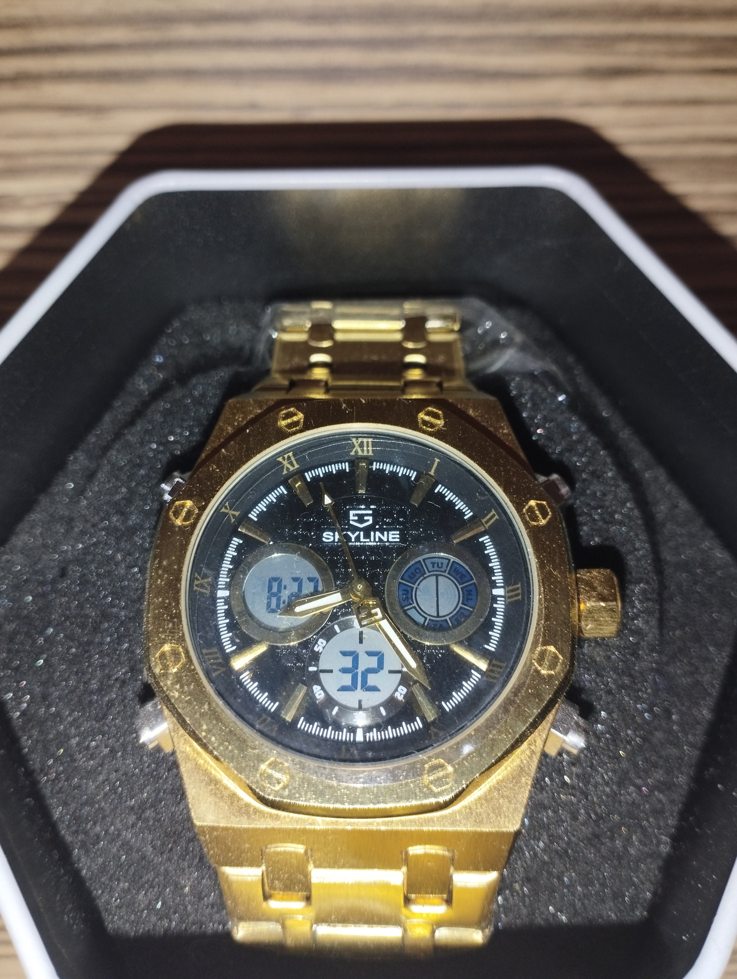 Reloj Skyline