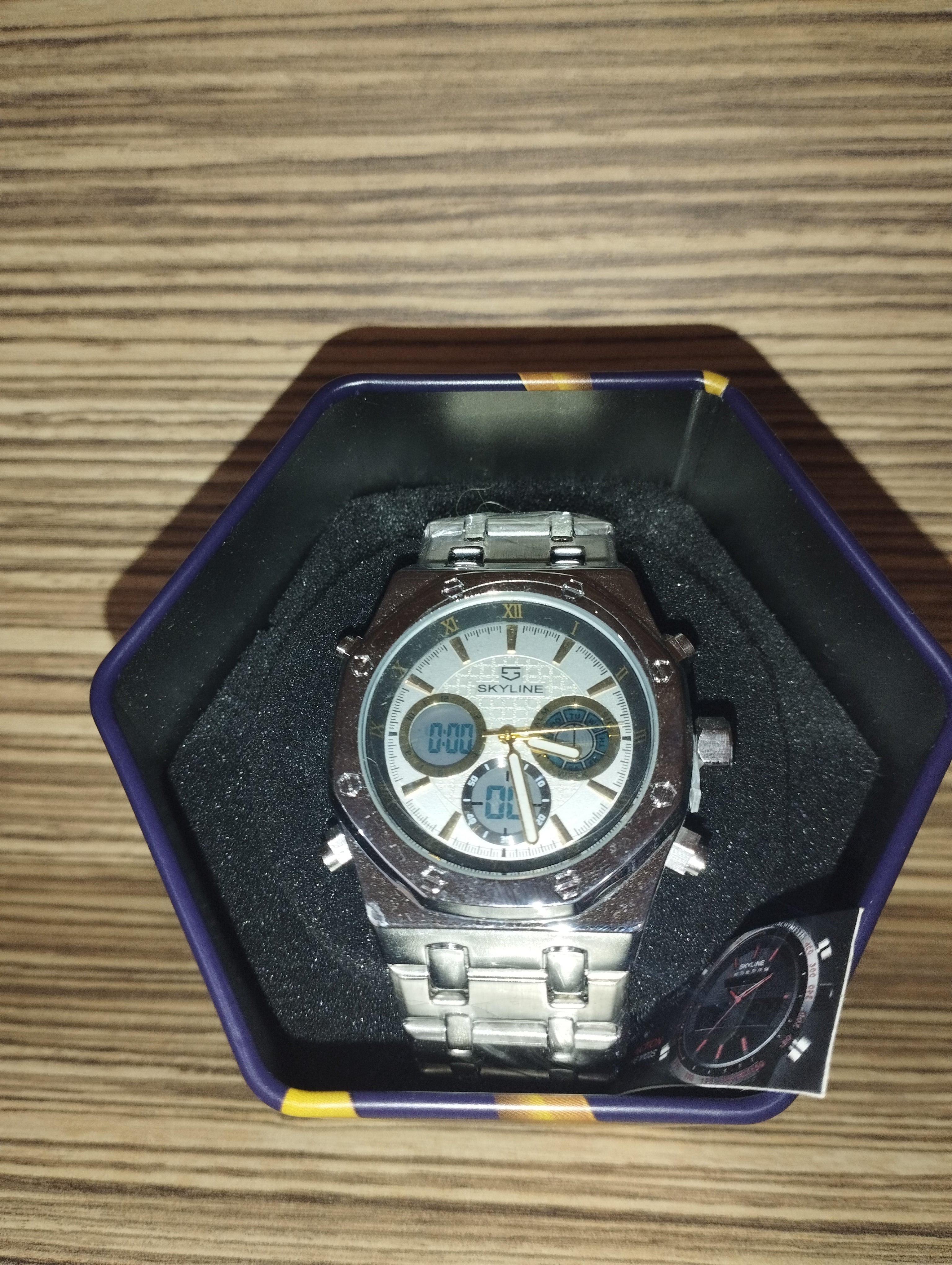 Reloj Skyline