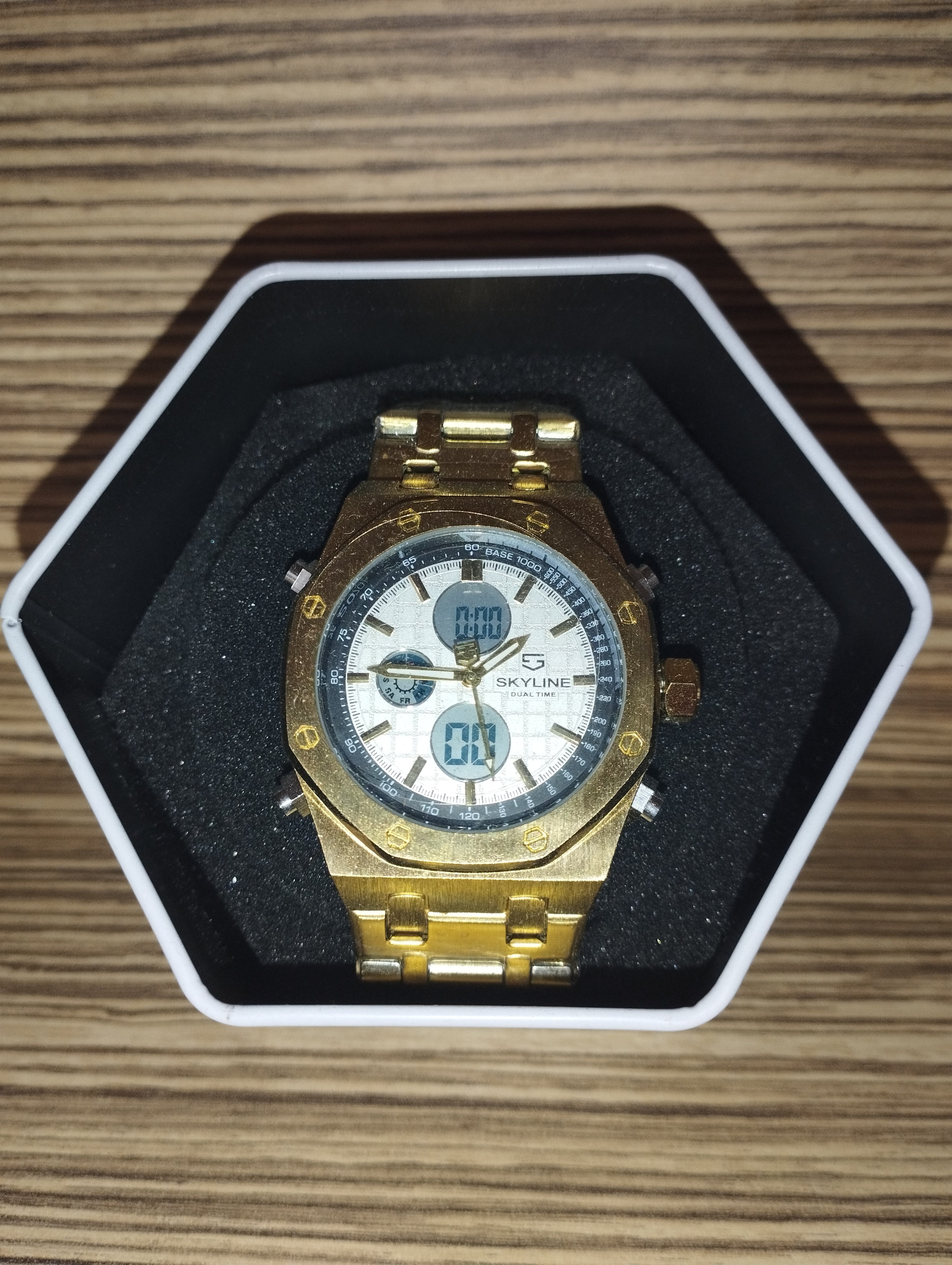 Reloj Skyline